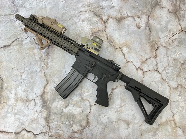 VFC M4 ガスブローバック 2015年DXバージョン